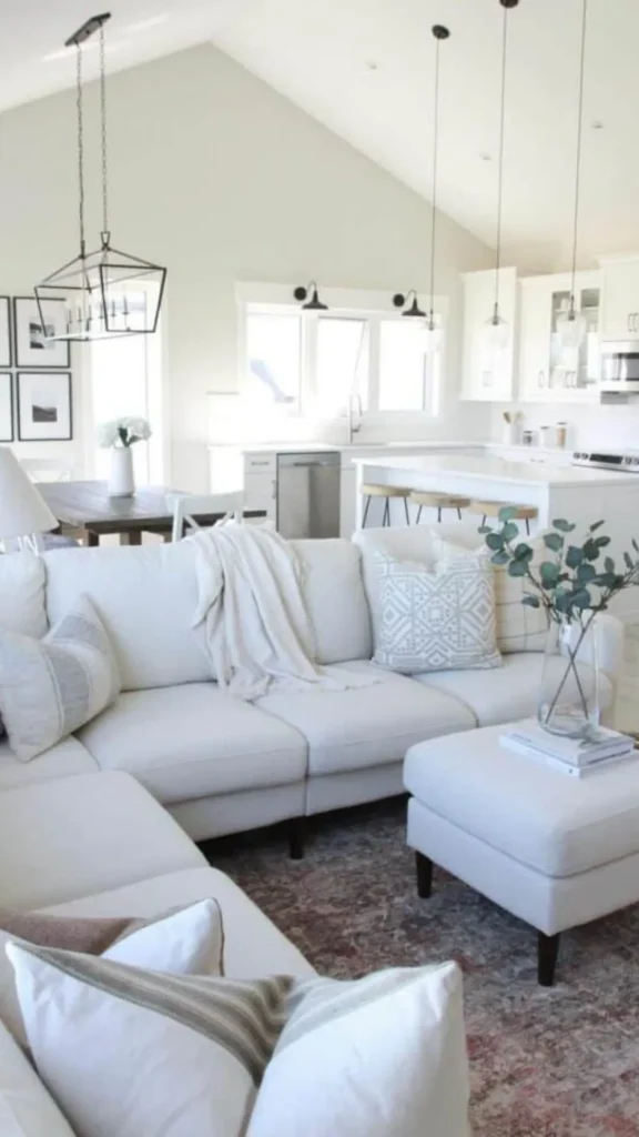 Keep the Area Around the Sofa Deliberately Clear