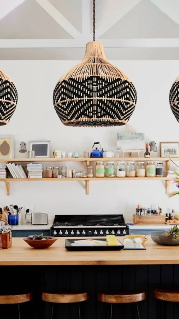 earthy kitchen ideas 2026 pendant cluster rattan ceramic brass varying heights island