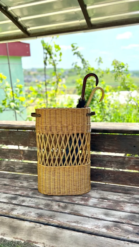 cozy entryway decor ideas woven basket umbrellas outdoor gear